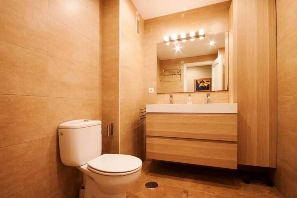 Apartamento + Parking En El Centro De Картахена Екстер'єр фото